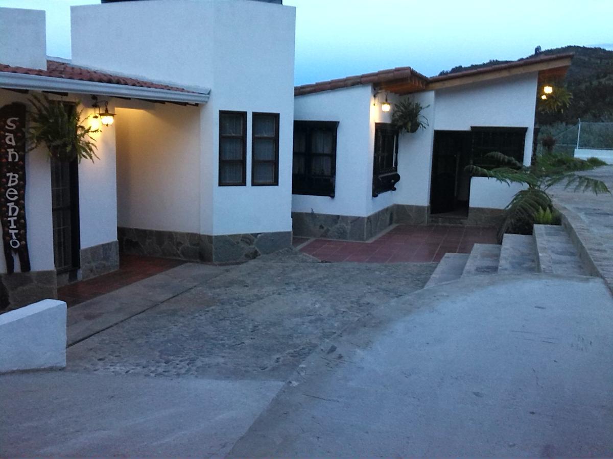 San Benito Hotel Tibasosa Eksteriør billede